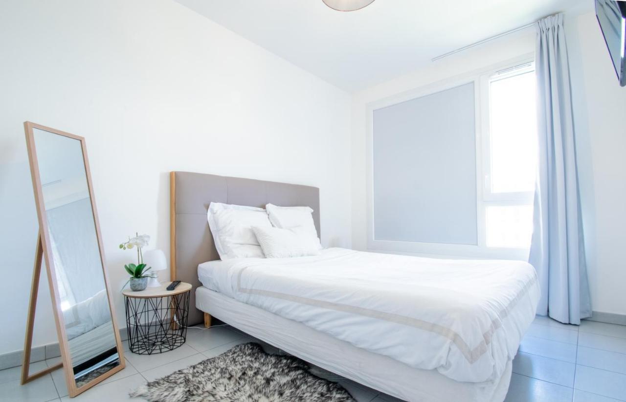 °Le Metropole° Check In H24/Wifi Apartment Lyon Luaran gambar